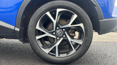 Toyota C-HR 1.8 Hybrid Design 5dr CVT Hybrid Hatchback